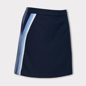 G/FORE NWOT- size 2-Tux Skort in Twilight Navy and white golf!